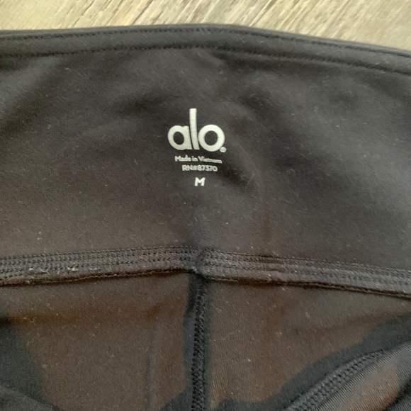Alo Sheer Detail Black Leggings - Picture 12 of 12
